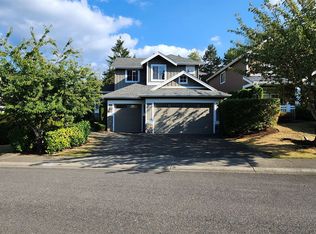 22943 SE 27th Ct, Sammamish, WA 98075
