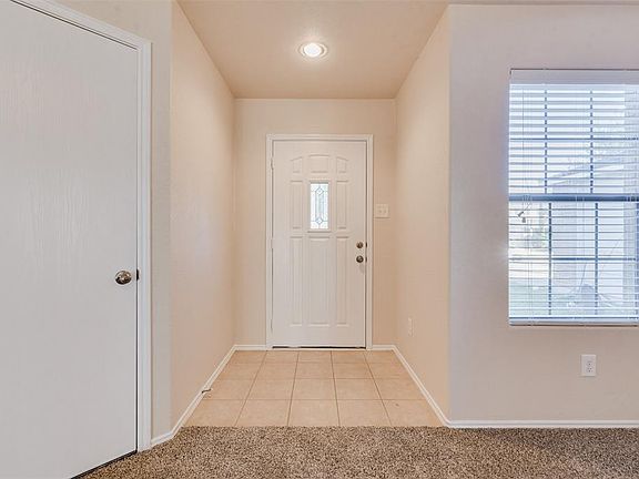 3rd image of 2627 Cyrus Hill Dr