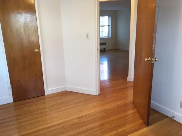 (undisclosed Address), Arlington, MA 02476