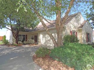 5929 Longleaf Cir, Lawrence, KS 66049
