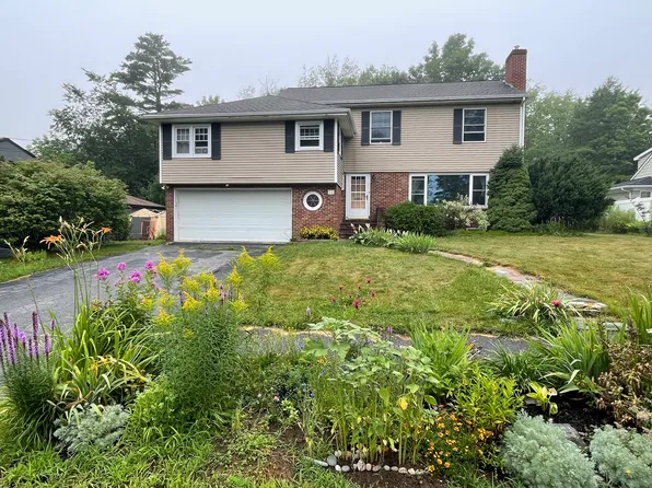 54 Bartley Ave, Portland, ME 04103