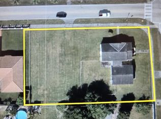 11700 SW 220th St, Miami, FL 33170