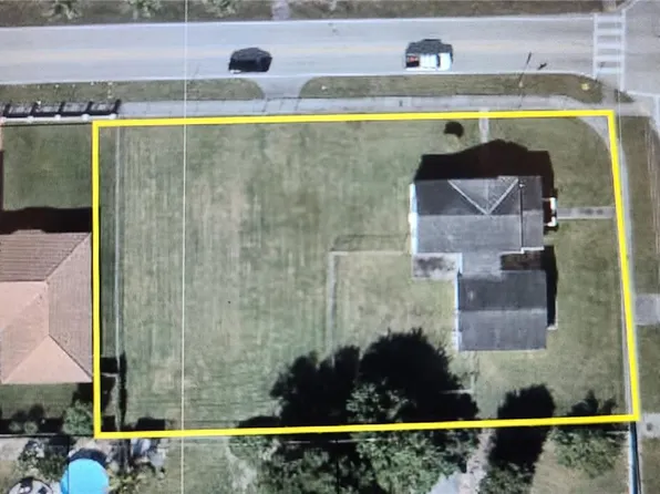 11700 SW 220th St, Miami, FL 33170