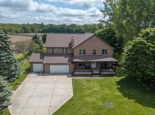 3662 Hackett Rd, Saginaw, MI 48603