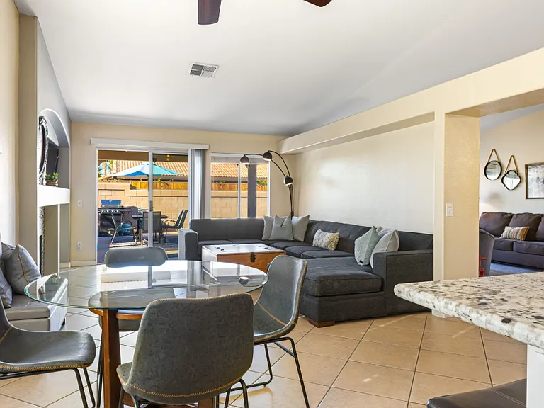 79150 Desert Stream Dr — Photo 5