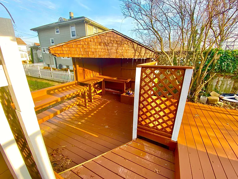 1225 Linden Ave — Photo 19