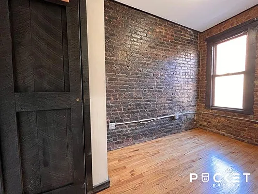 Rented by PocketBroker Inc | media 11