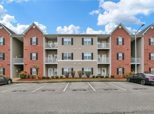 616 Marshtree Ln UNIT 204, Fayetteville, NC 28314