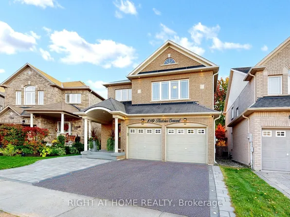 110 Thatcher Cres, East Gwillimbury, ON L9N 0B9