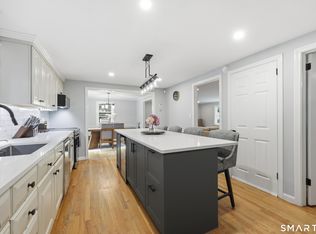 370 S Main St, West Hartford, CT 06107