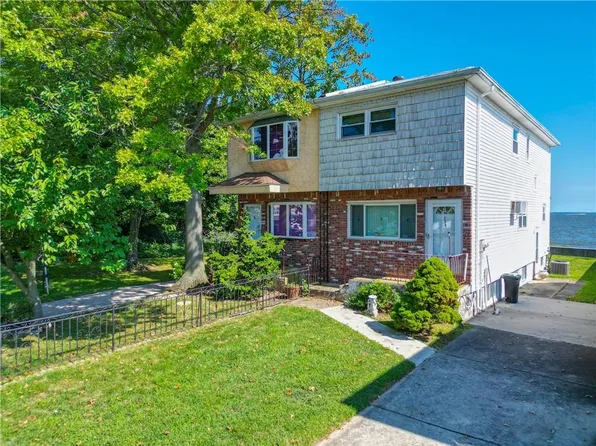 533 Tennyson Dr, Staten Island, NY 10312