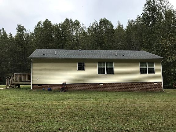 4th image of 7406 Stanfield Farm Ln