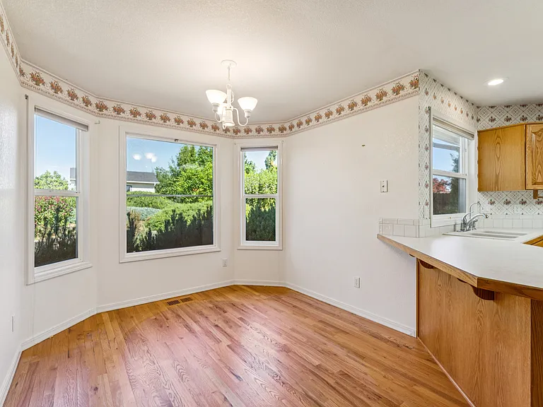 24963 Fox Ridge Dr — Photo 28