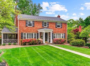 3127 N Pollard St, Arlington, VA 22207
