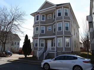 46 Deane St #3E, New Bedford, MA 02746