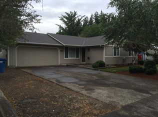 260 Silver Loop, Silverton, OR 97381