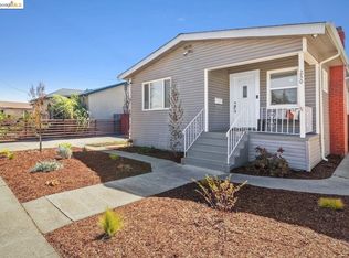 250 Beach Rd, Alameda, CA 94502