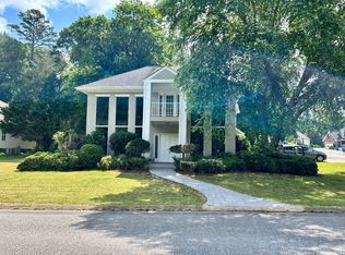 836 Creek Dr, Chattanooga, TN 37415