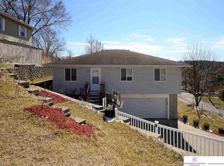 3139 King St, Omaha, NE 68112