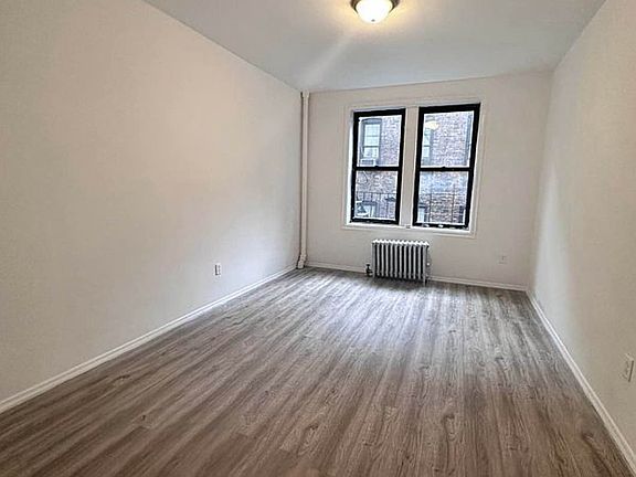 4th image of 606 W 145th St Unit 2R