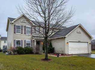 2882 Lindgren Ct, Aurora, IL