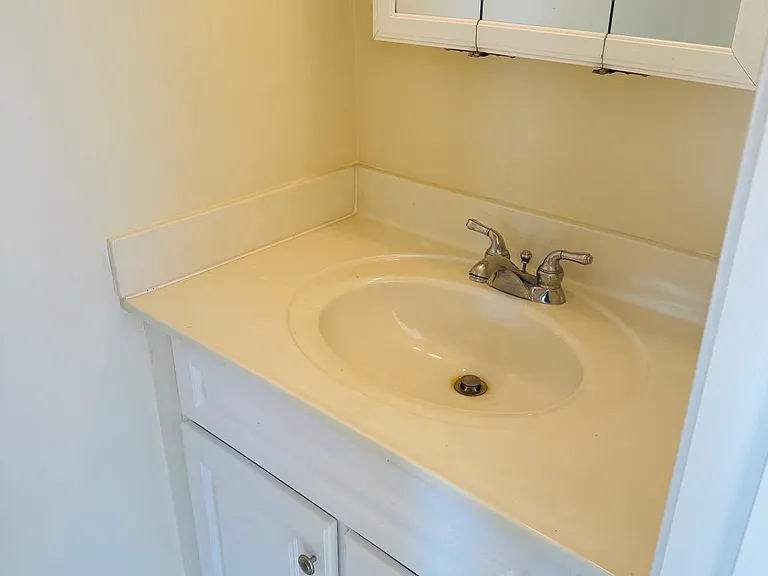 45326 Stark Dr — Photo 10