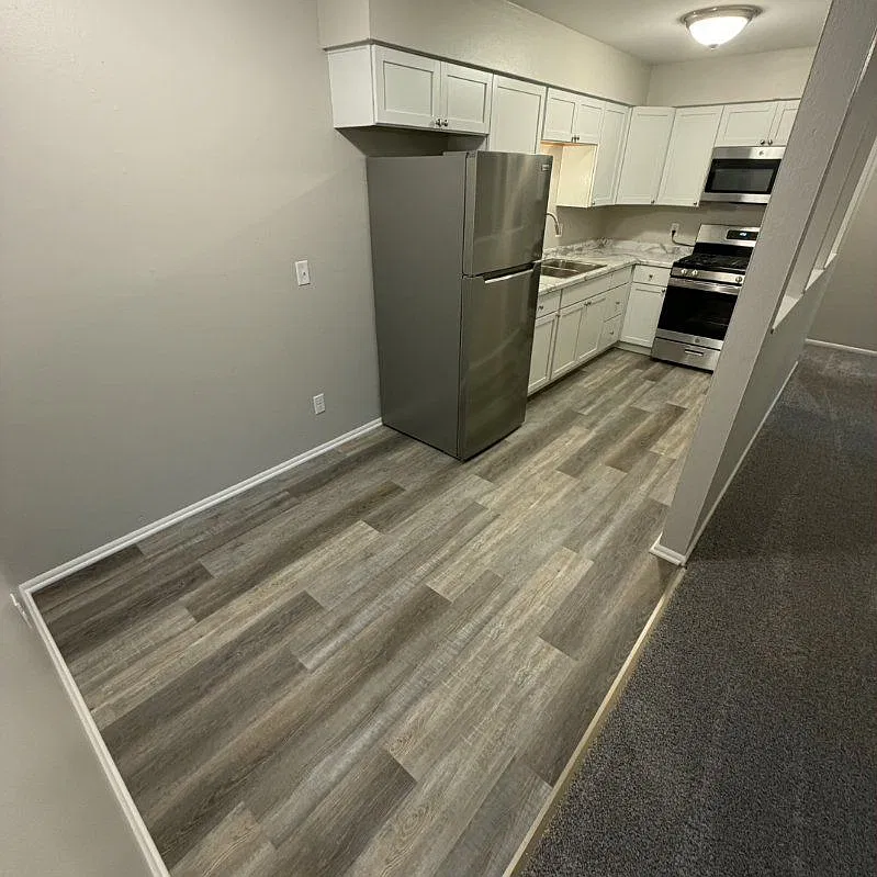 2 bed, 800 sqft, $1,195 — Photo 3