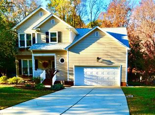 2700 Regents Park Ln, Greensboro, NC 27455