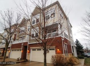 615 Grove Ln, Forest Park, IL 60130