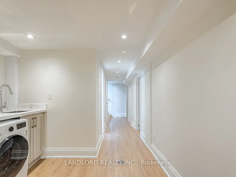 29 Hutton Ave — Photo 25