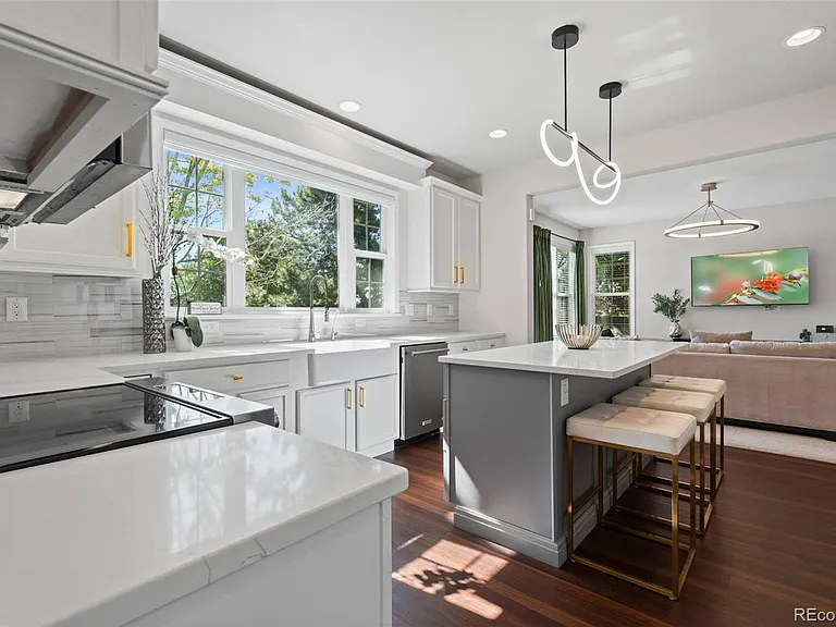 3947 Mallard Ln — Photo 16