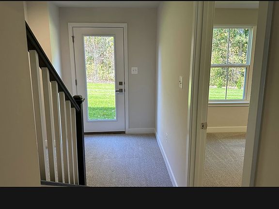 1st floor Guest Bedroom