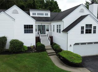 12 Cornwell St, Poughquag, NY 12570