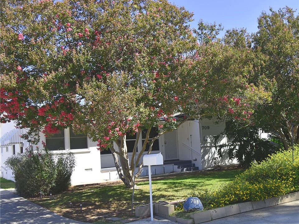 1st image of 709 Pepperglen Dr