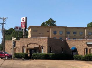1400 Tenaha St, Center, TX 75935