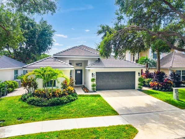 583 Canoe Pt, Delray Beach, FL 33444