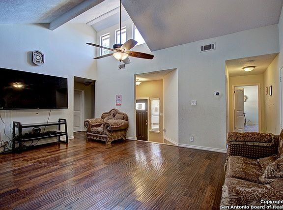 5th image of 13851 E Hillside Dr