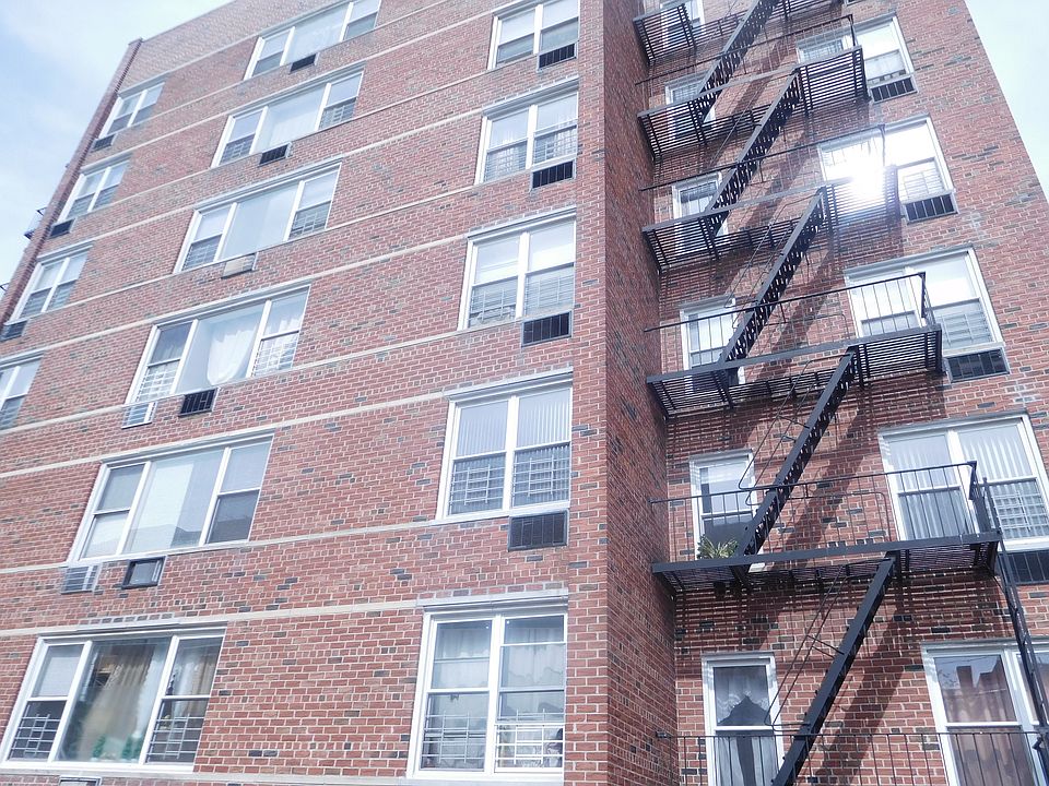 1st image of 37-15 Parsons Blvd #6DA