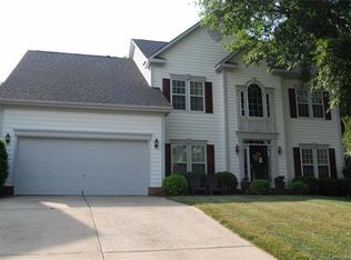 537 Whitehead Ct, Fort Mill, SC 29708