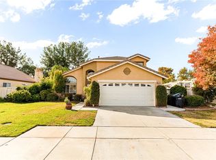 1557 E Appian Way, San Jacinto, CA 92583
