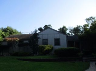 15 W Royal Ave, Linwood, NJ 08221