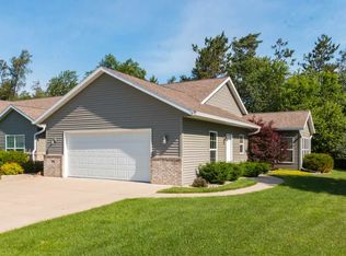 36 Odessa Ct, Stevens Point, WI 54481