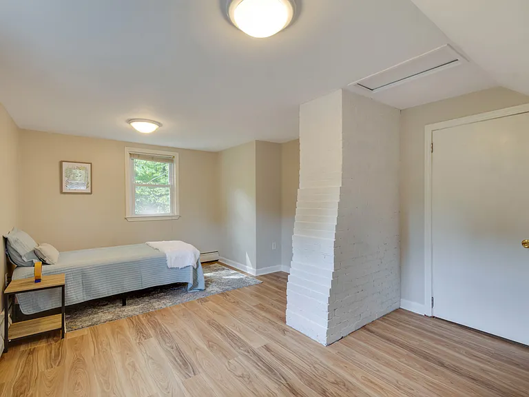 215 Blue Hill Dr — Photo 26