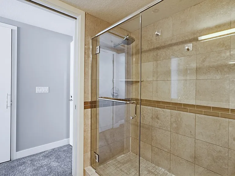 1169 Pacific Hwy #107 — Photo 25