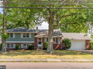 1107 N 5th St, Perkasie, PA 18944