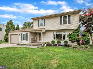 550 Sherry Dr, Runnemede, NJ 08078