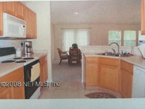 4th image of 992 Buttercup Dr