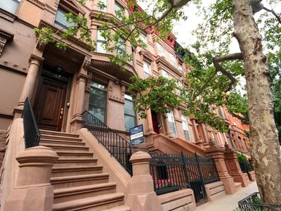 151 W 122nd St, New York, NY, 10027