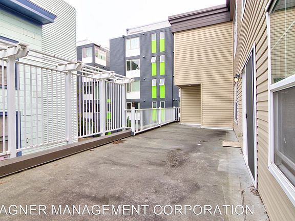 5th image of 1404 E Yesler Way APT 304