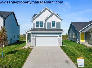 1261 NW Yorktown Dr, Waukee, IA 50263